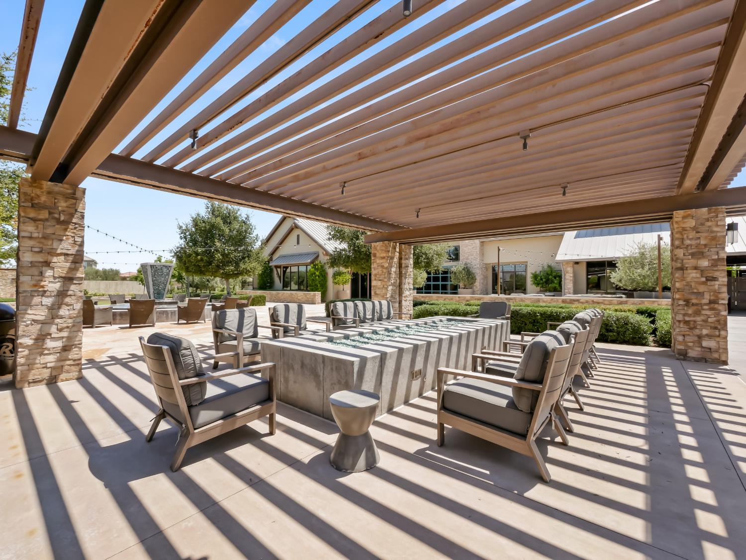 143 Timberline Way S, Madera, CA 93636