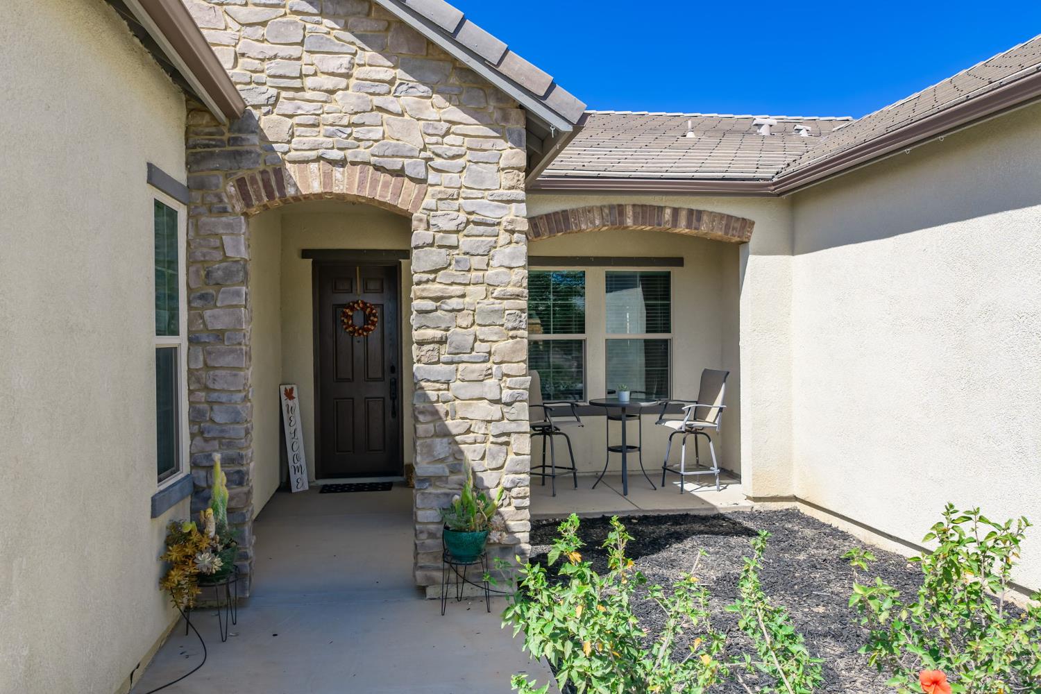 587 Spring St W, Madera, CA 93636