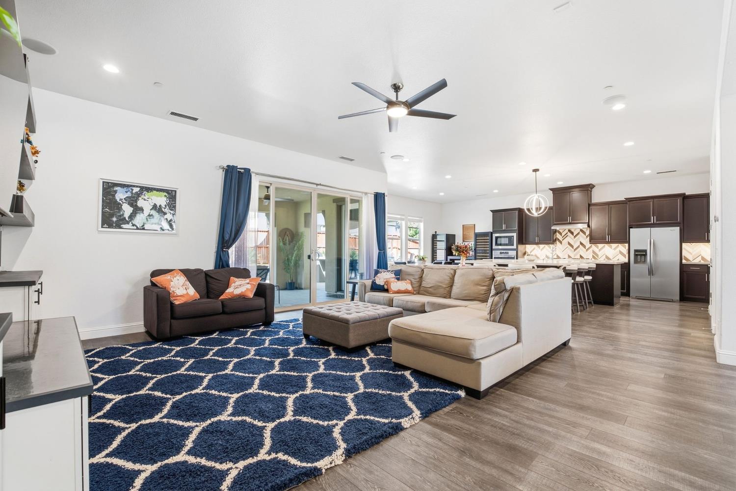 587 Spring St W, Madera, CA 93636