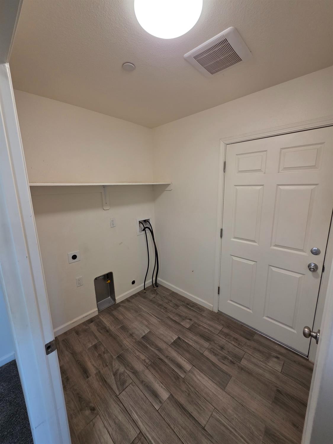 1425 J Street, Sanger, CA 93657
