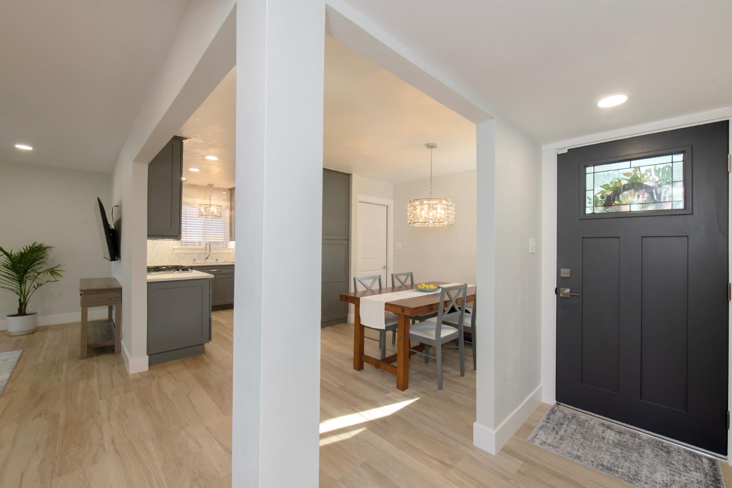 3919 N carruth N, Fresno, CA 93704