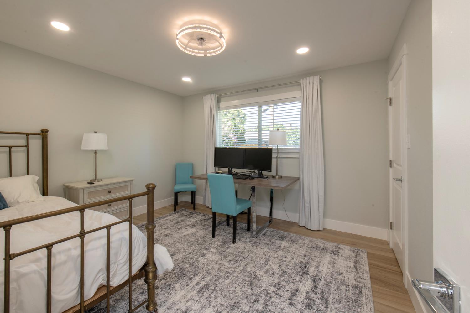 3919 N carruth N, Fresno, CA 93704