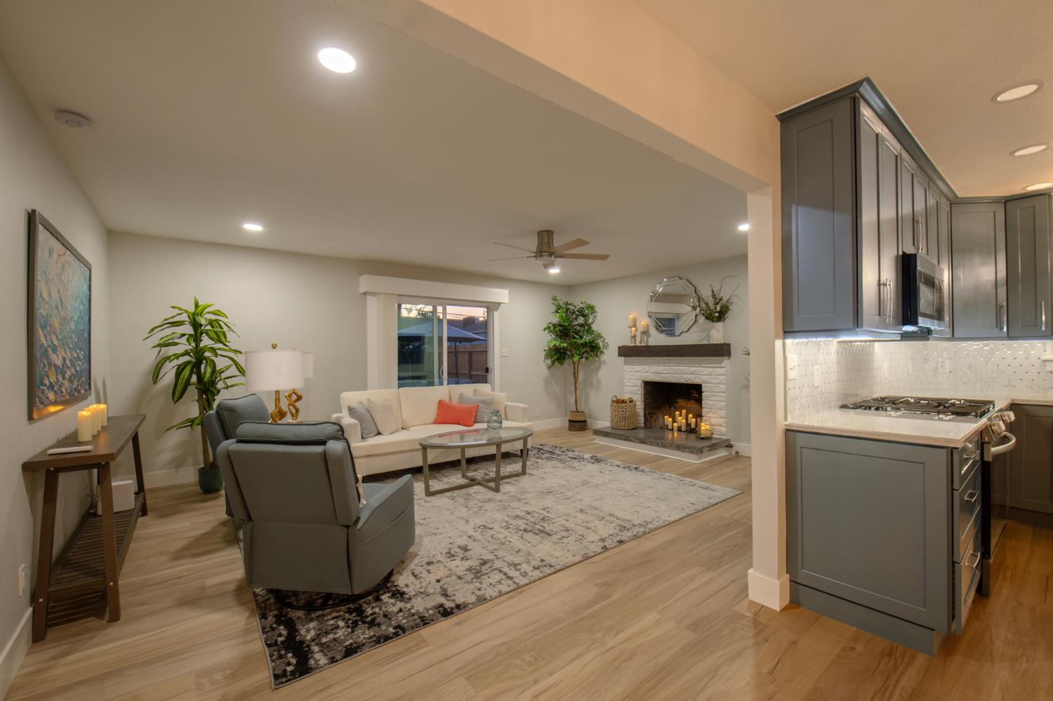 3919 N carruth N, Fresno, CA 93704
