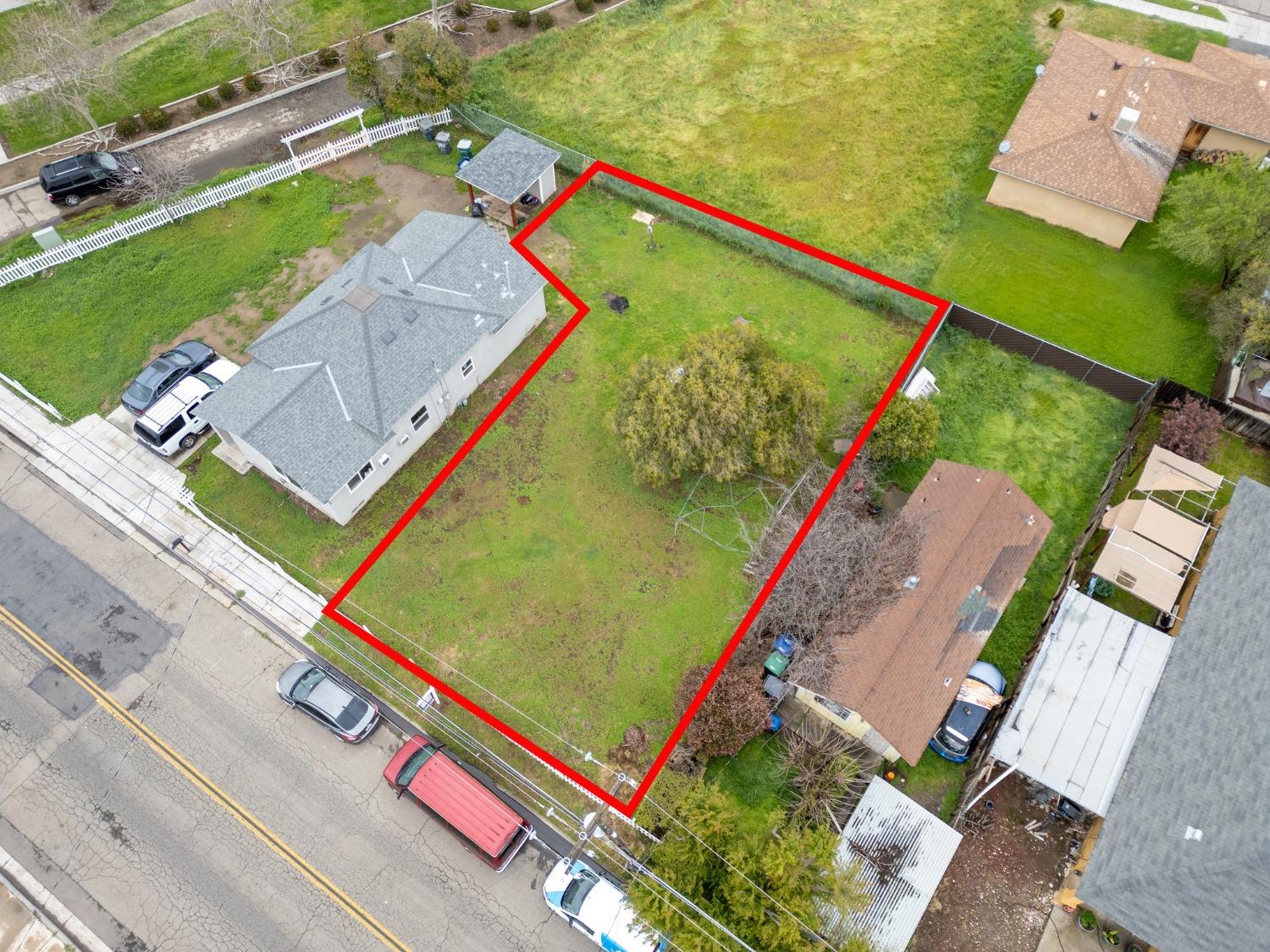 0 0 Vineyard Ave, Madera, CA 93638