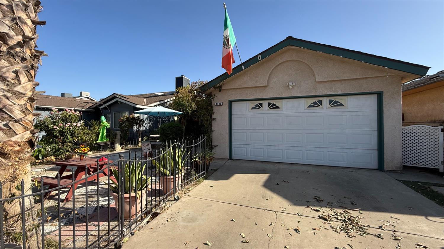 4139 W Michigan Ave, Fresno, CA 93722