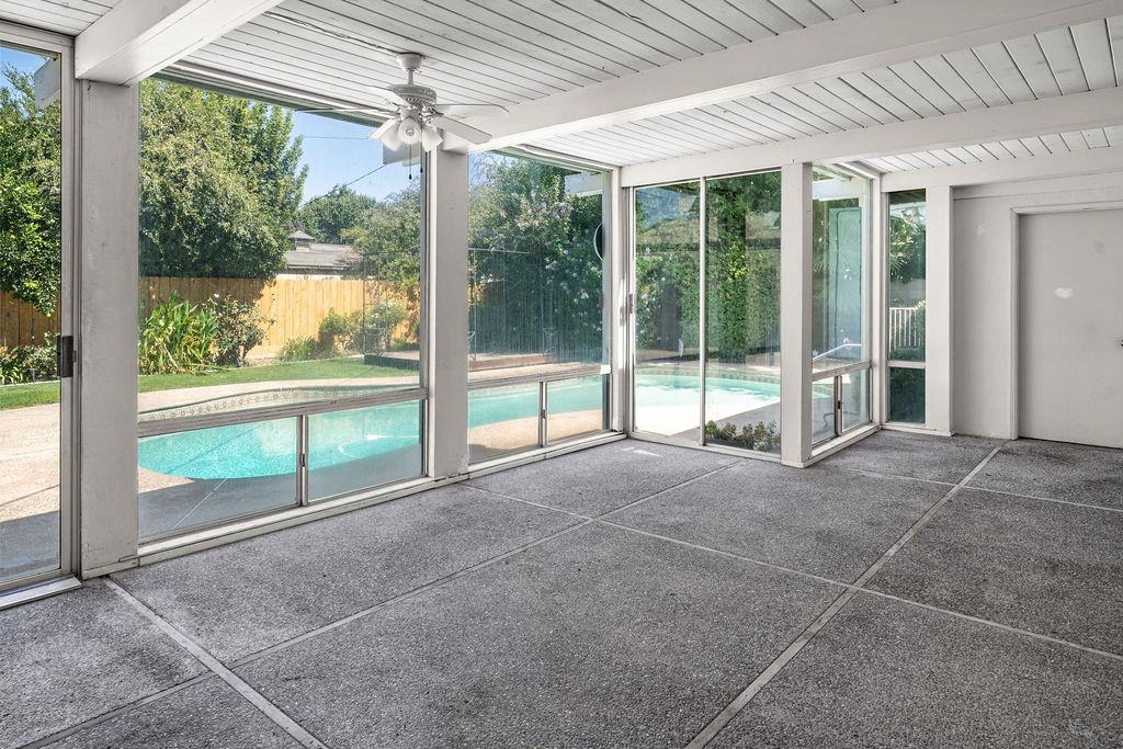 1236 W Scott Ave, Fresno, CA 93711