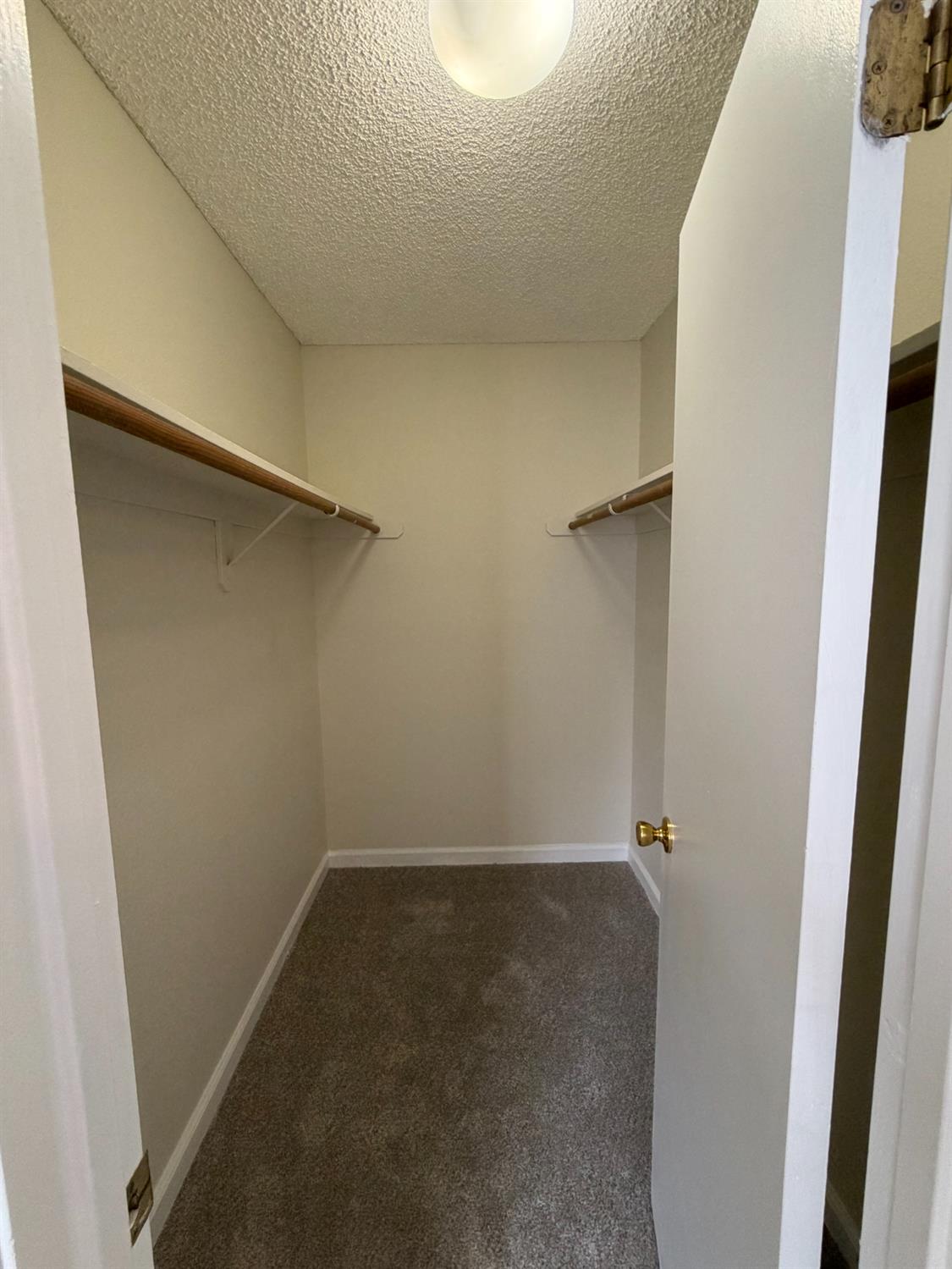 5195 W Palo Alto Ave, Fresno, CA 93722