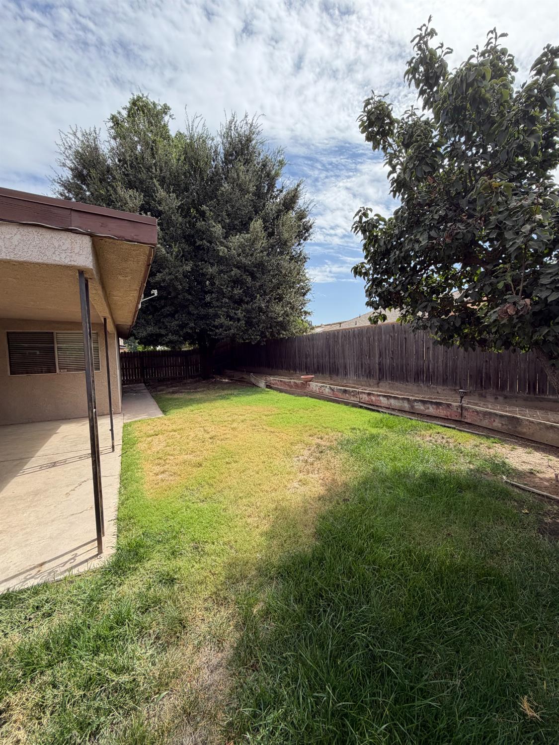 5195 W Palo Alto Ave, Fresno, CA 93722
