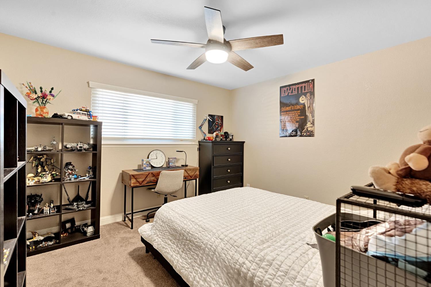 6615 N Harrison Ave, Fresno, CA 93711