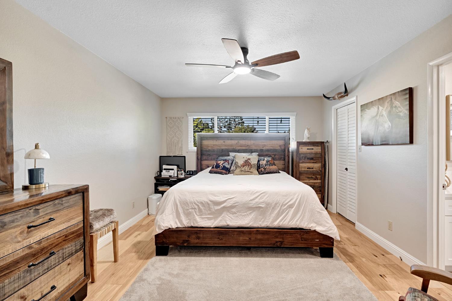 6615 N Harrison Ave, Fresno, CA 93711