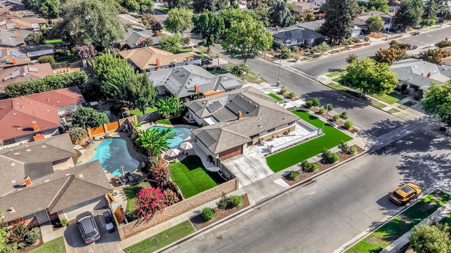 6615 N Harrison Ave, Fresno, CA 93711