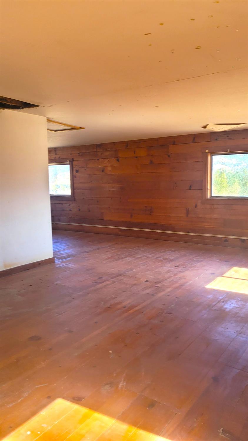28946 Spring Valley Rd, Tollhouse, CA 93667