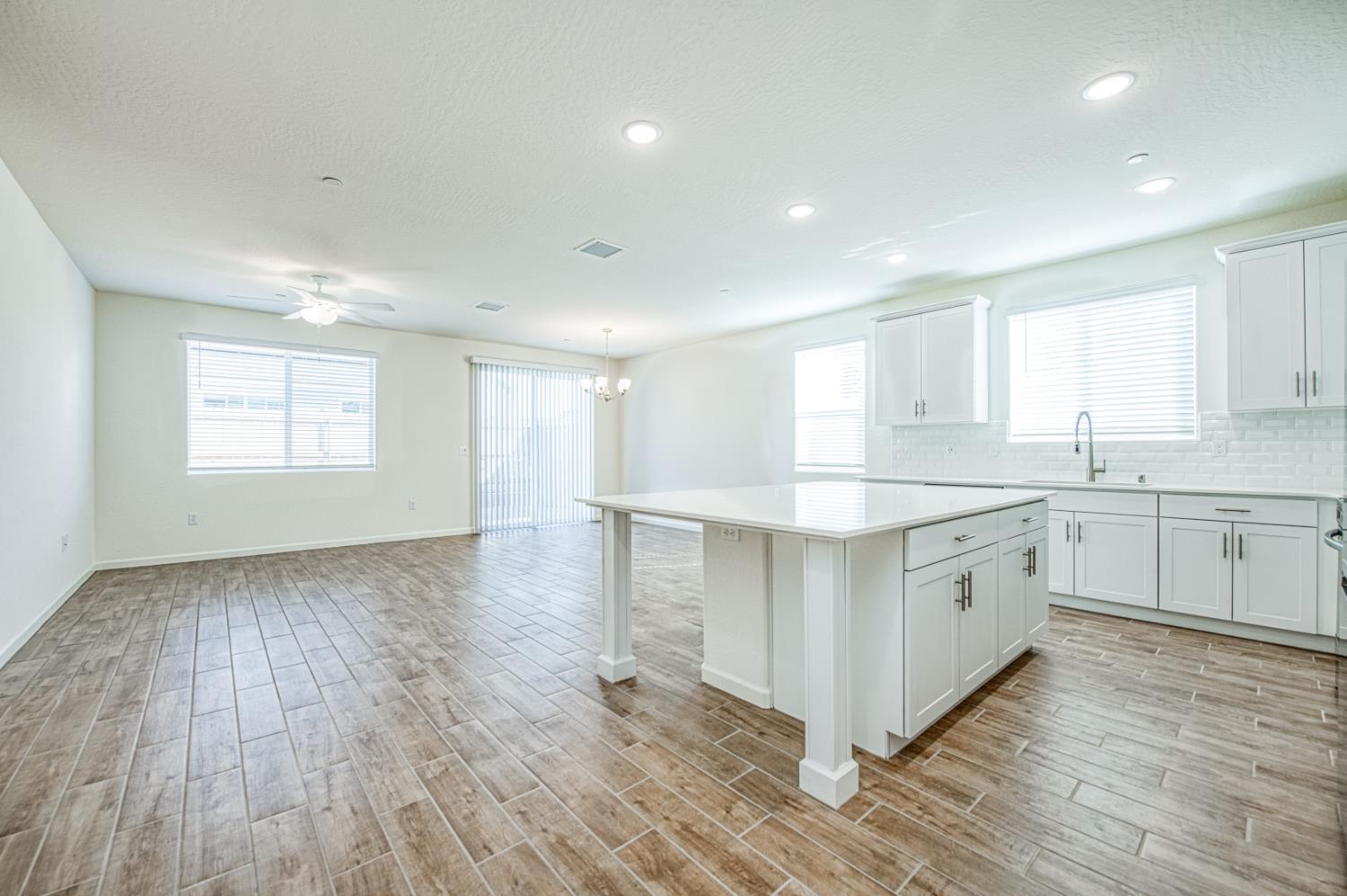 1165 Significant Way W, Madera, CA 93636