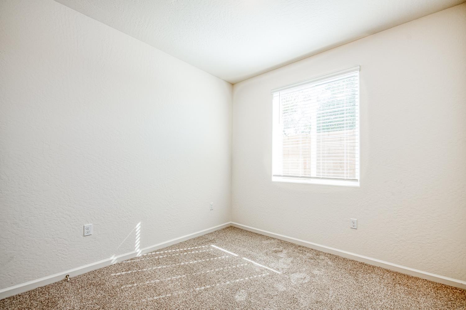 1165 Significant Way W, Madera, CA 93636