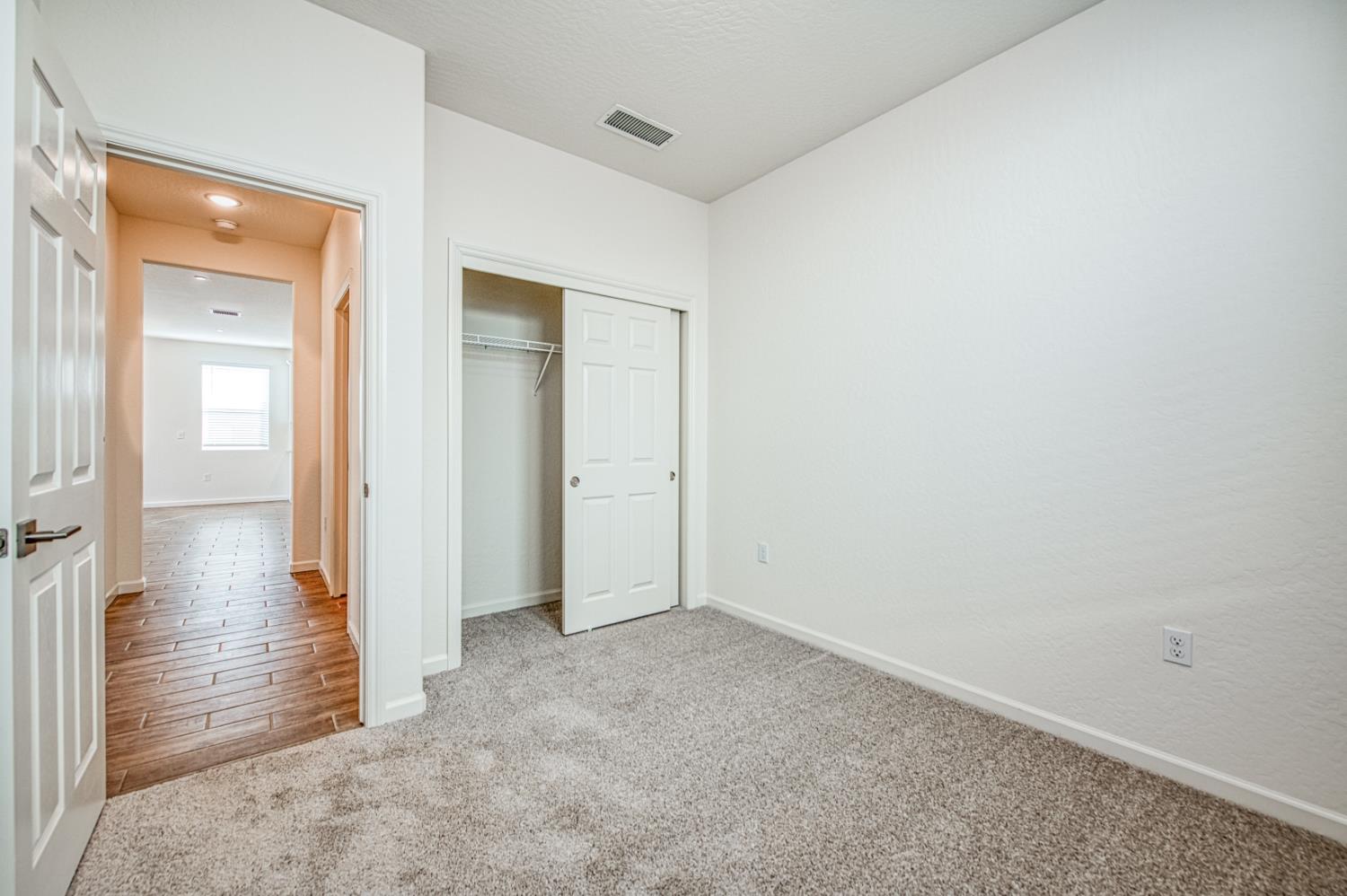 1165 Significant Way W, Madera, CA 93636