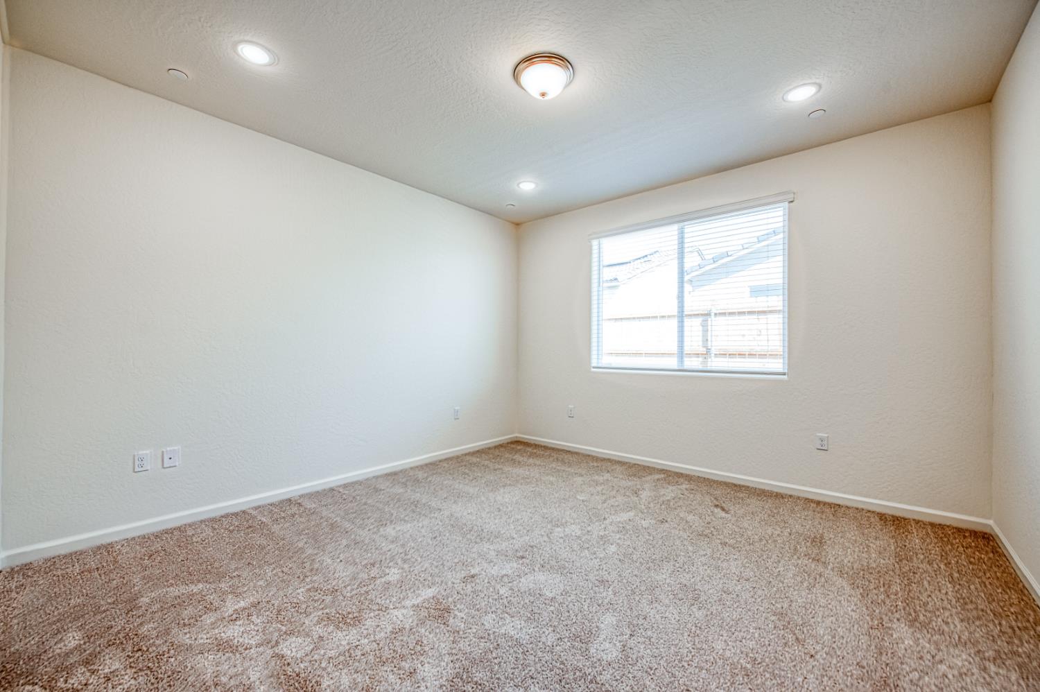 1165 Significant Way W, Madera, CA 93636