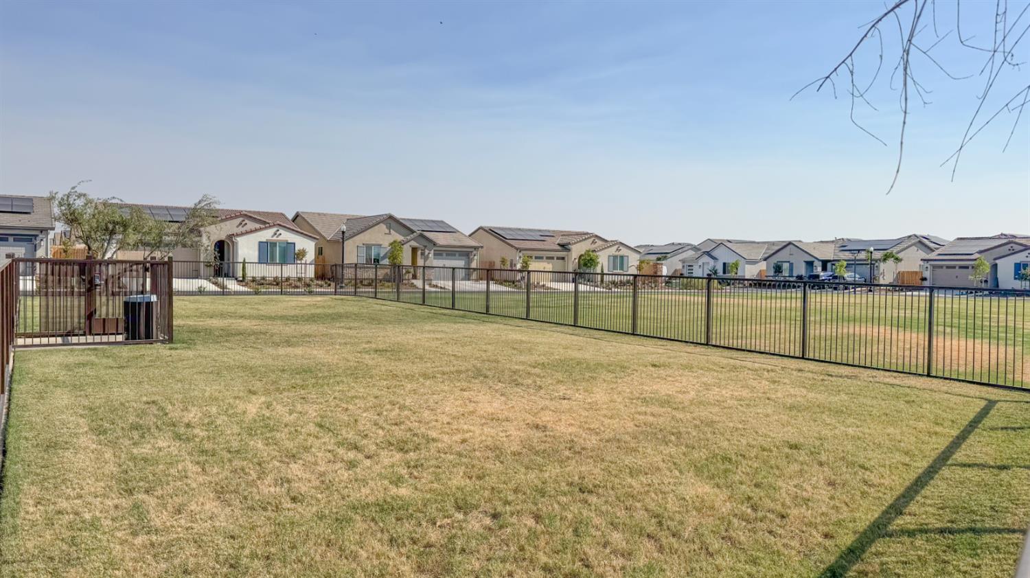 1165 Significant Way W, Madera, CA 93636