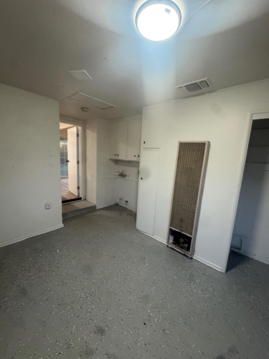 2019 Norris Dr E, Fresno, CA 93703