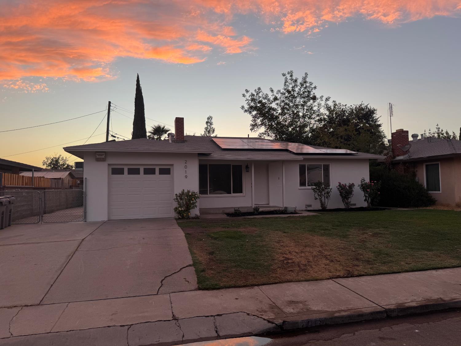 2019 Norris Dr E, Fresno, CA 93703