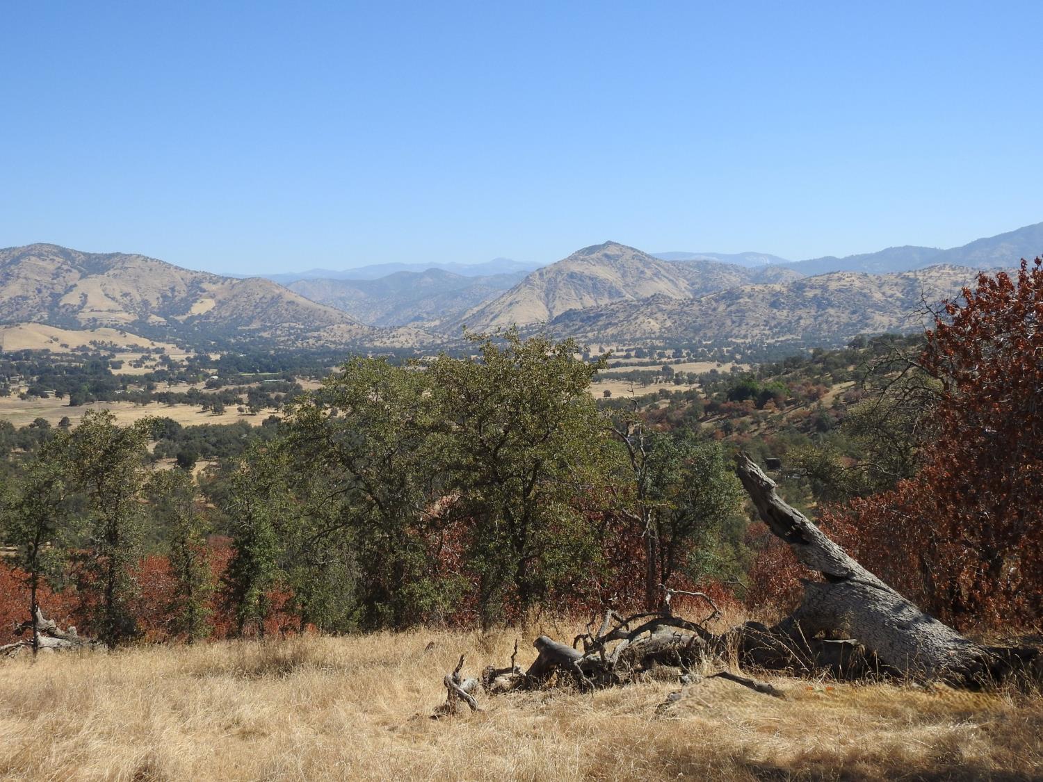 0 0 Fawn Lane, Yokuts Valley, CA 93675