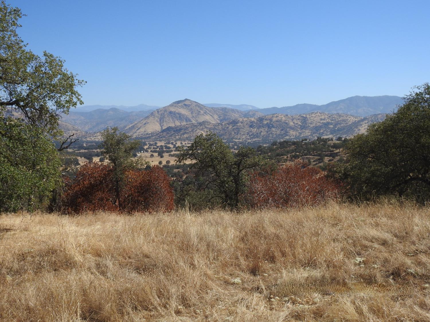 0 0 Fawn Lane, Yokuts Valley, CA 93675