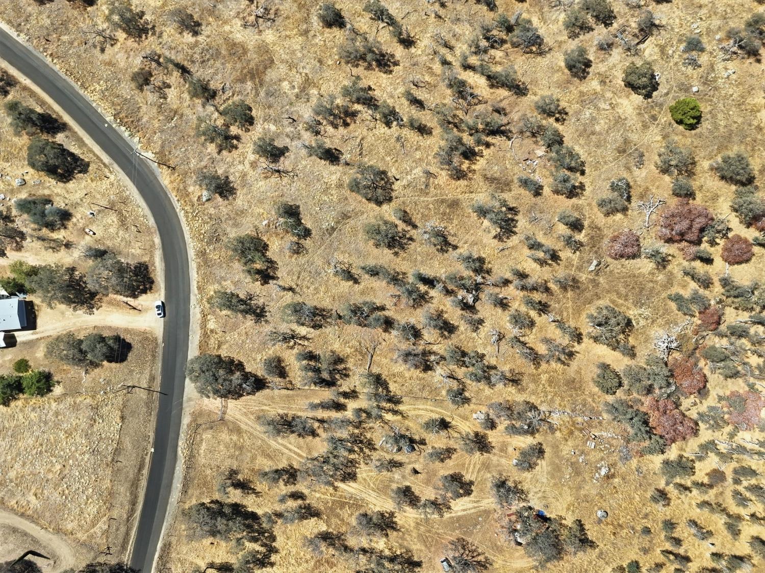 0 0 Fawn Lane, Yokuts Valley, CA 93675