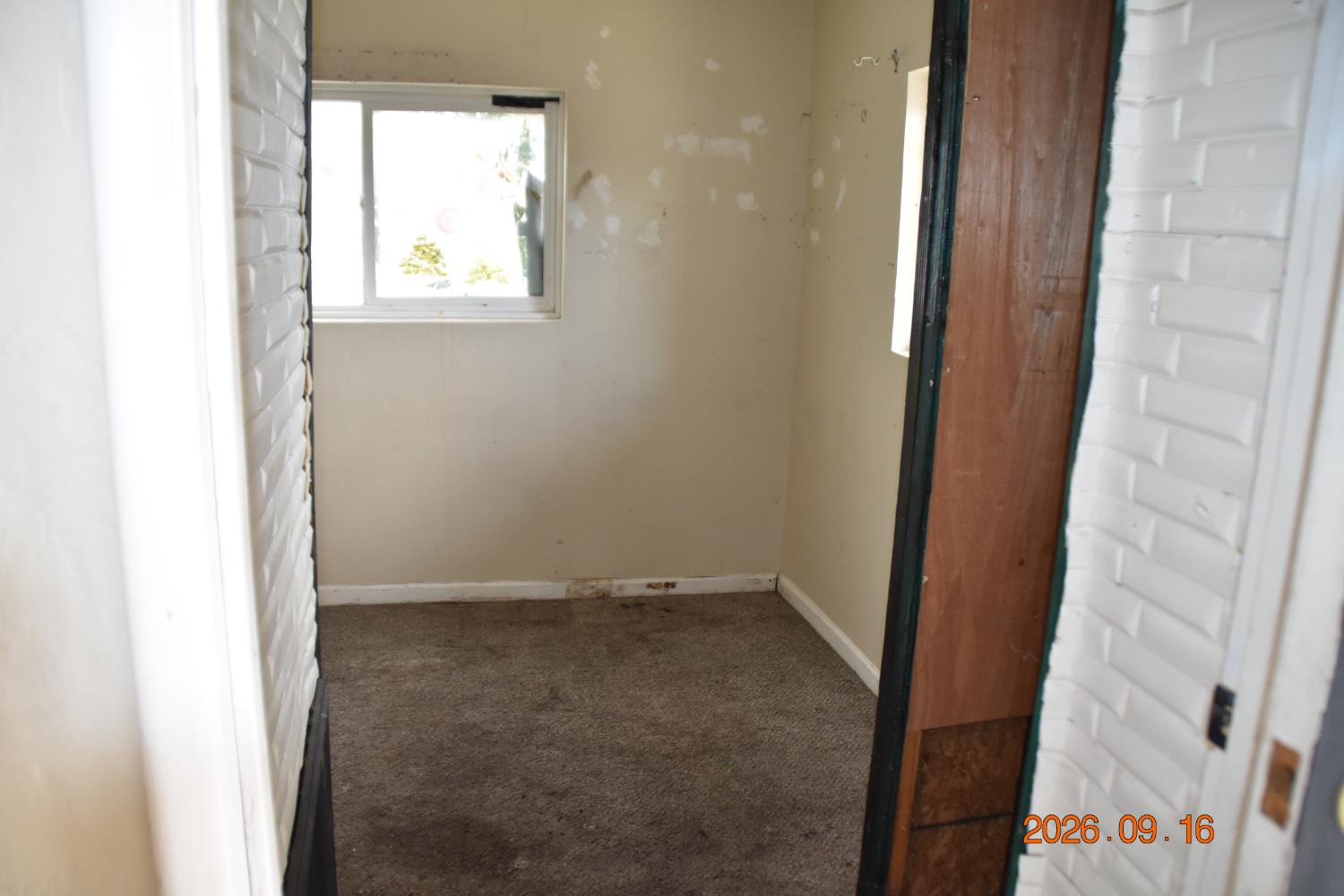 2607 E Mckenzie Ave, Fresno, CA 93701