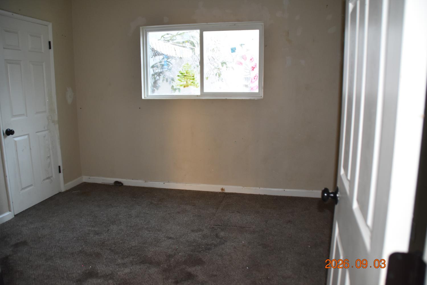 2607 E Mckenzie Ave, Fresno, CA 93701