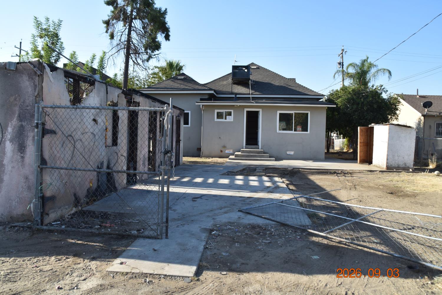 2607 E Mckenzie Ave, Fresno, CA 93701