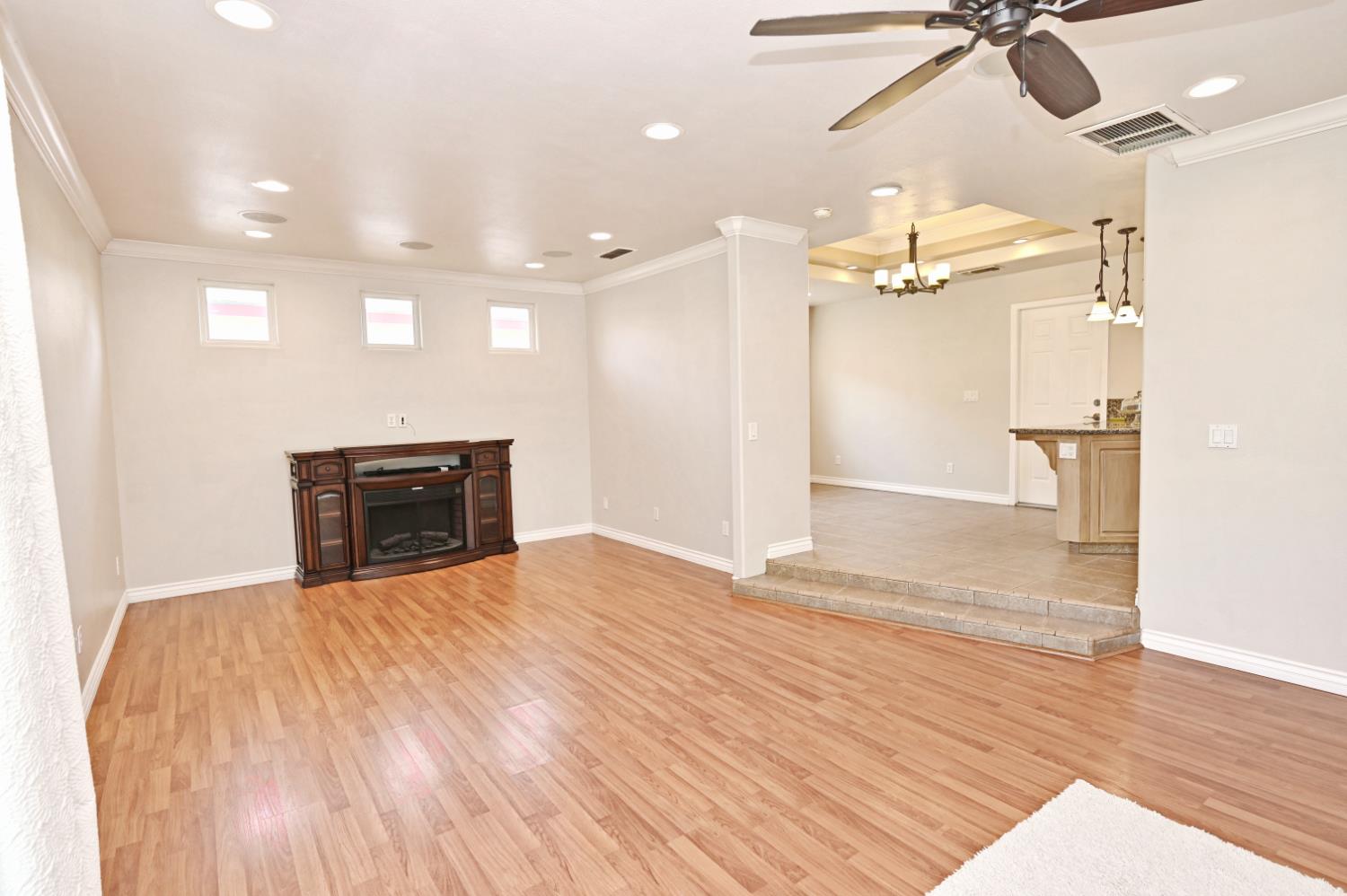 4863 E Pico Ave, Fresno, CA 93726