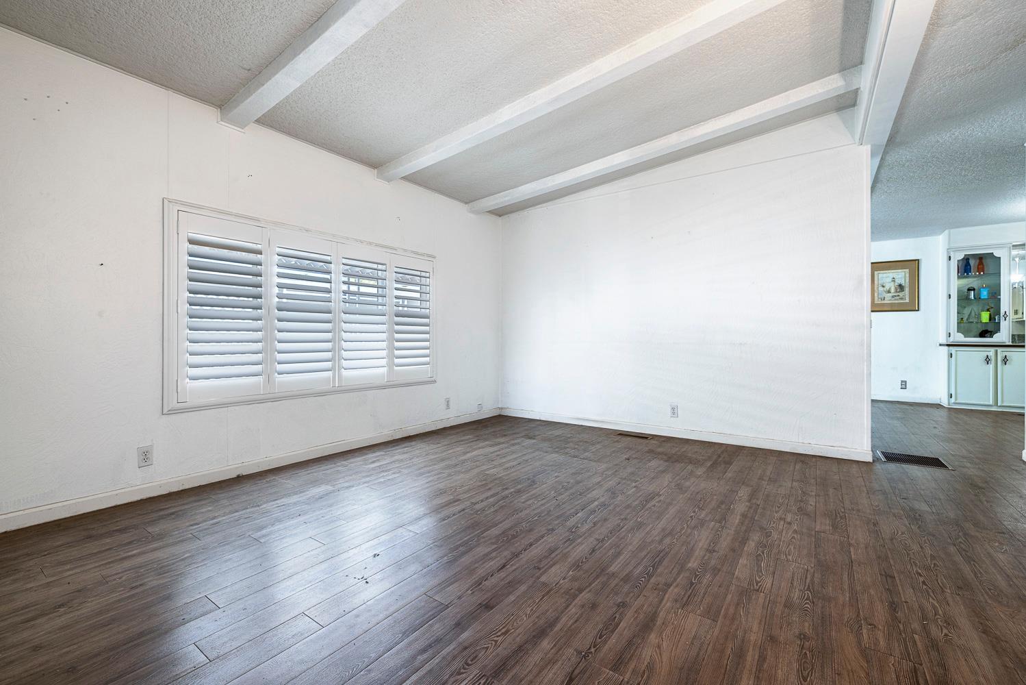 2706 W Ashlan Ave #236, Fresno, CA 93705