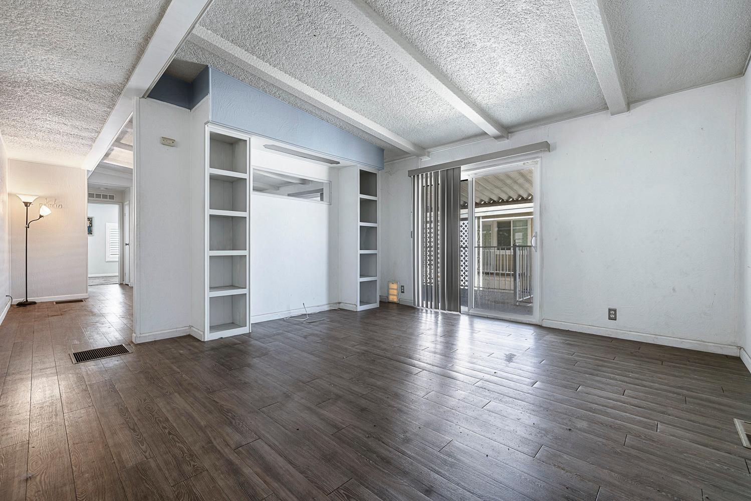 2706 W Ashlan Ave #236, Fresno, CA 93705