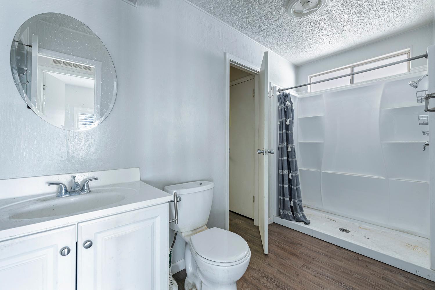2706 W Ashlan Ave #236, Fresno, CA 93705