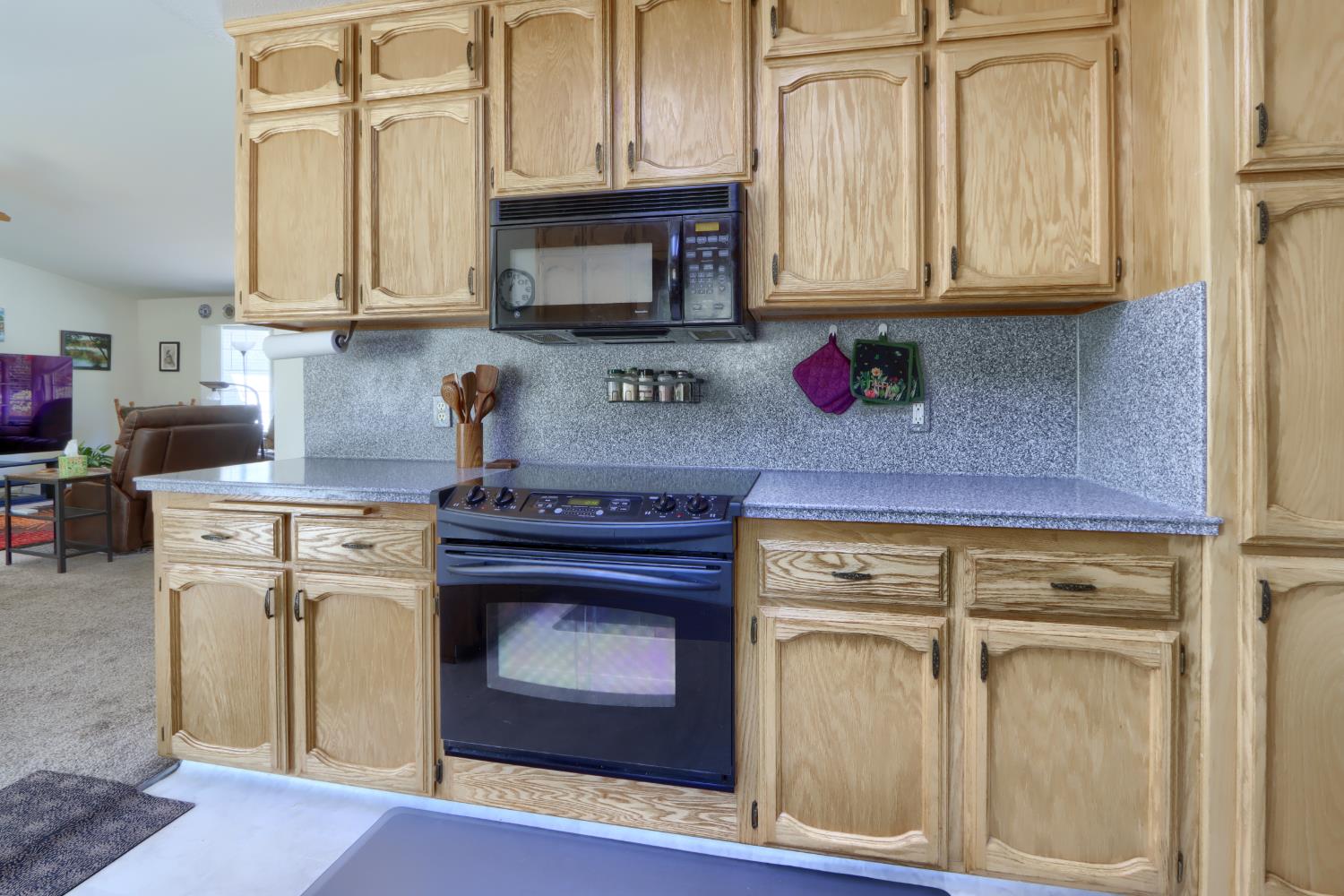 46514 Longview Ln W, Coarsegold, CA 93614