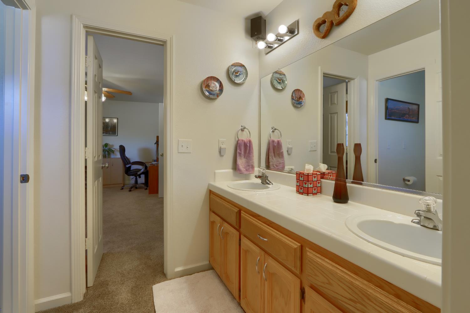 46514 Longview Ln W, Coarsegold, CA 93614