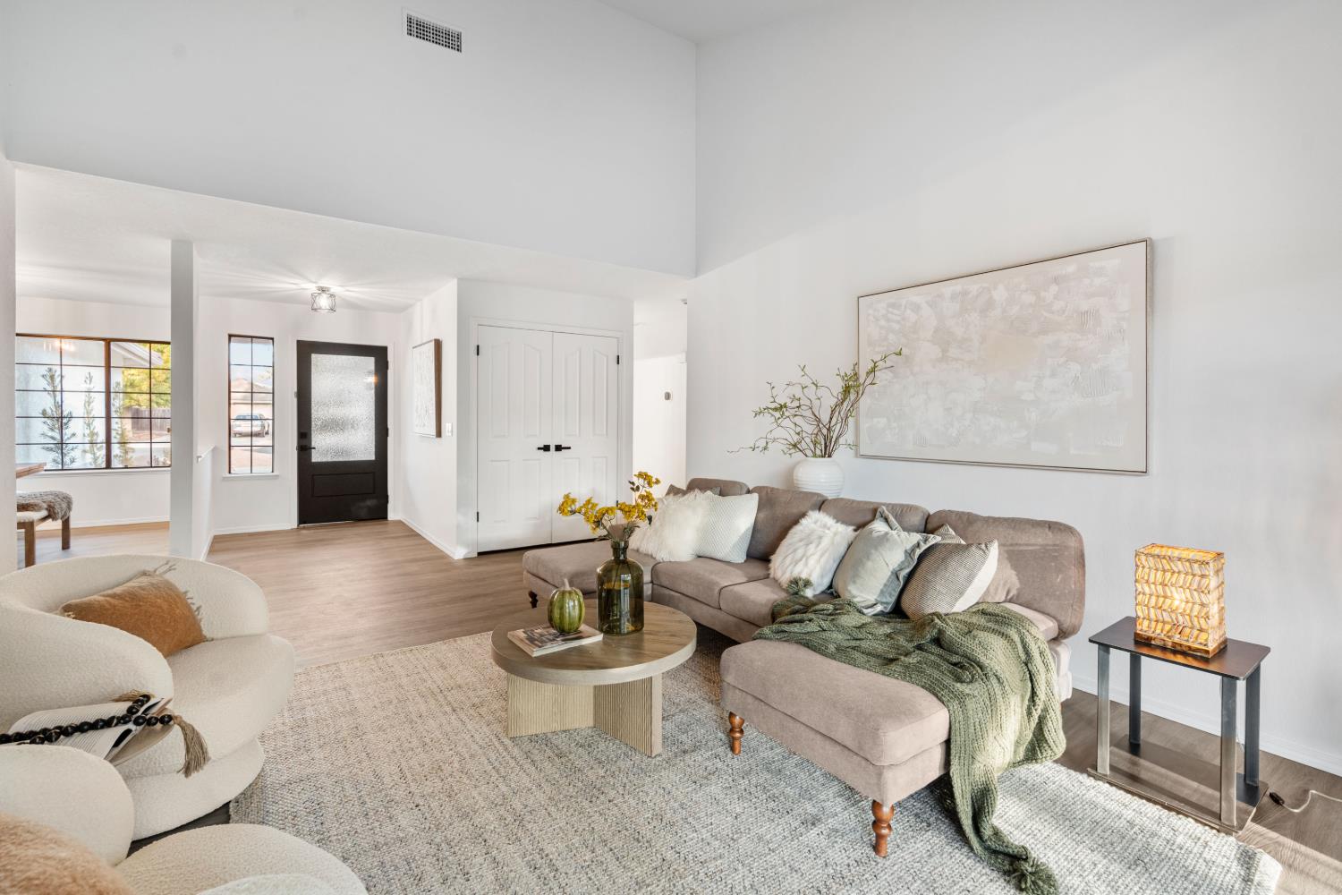 838 E. CATALINA CIRCLE, Fresno, CA 93730