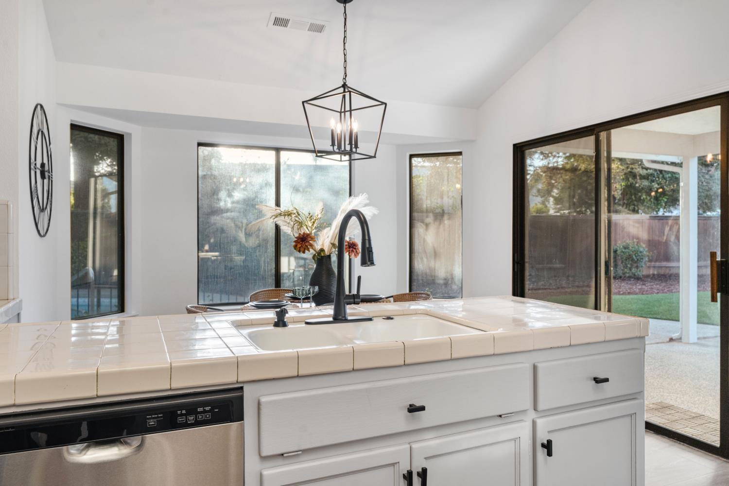 838 E. CATALINA CIRCLE, Fresno, CA 93730