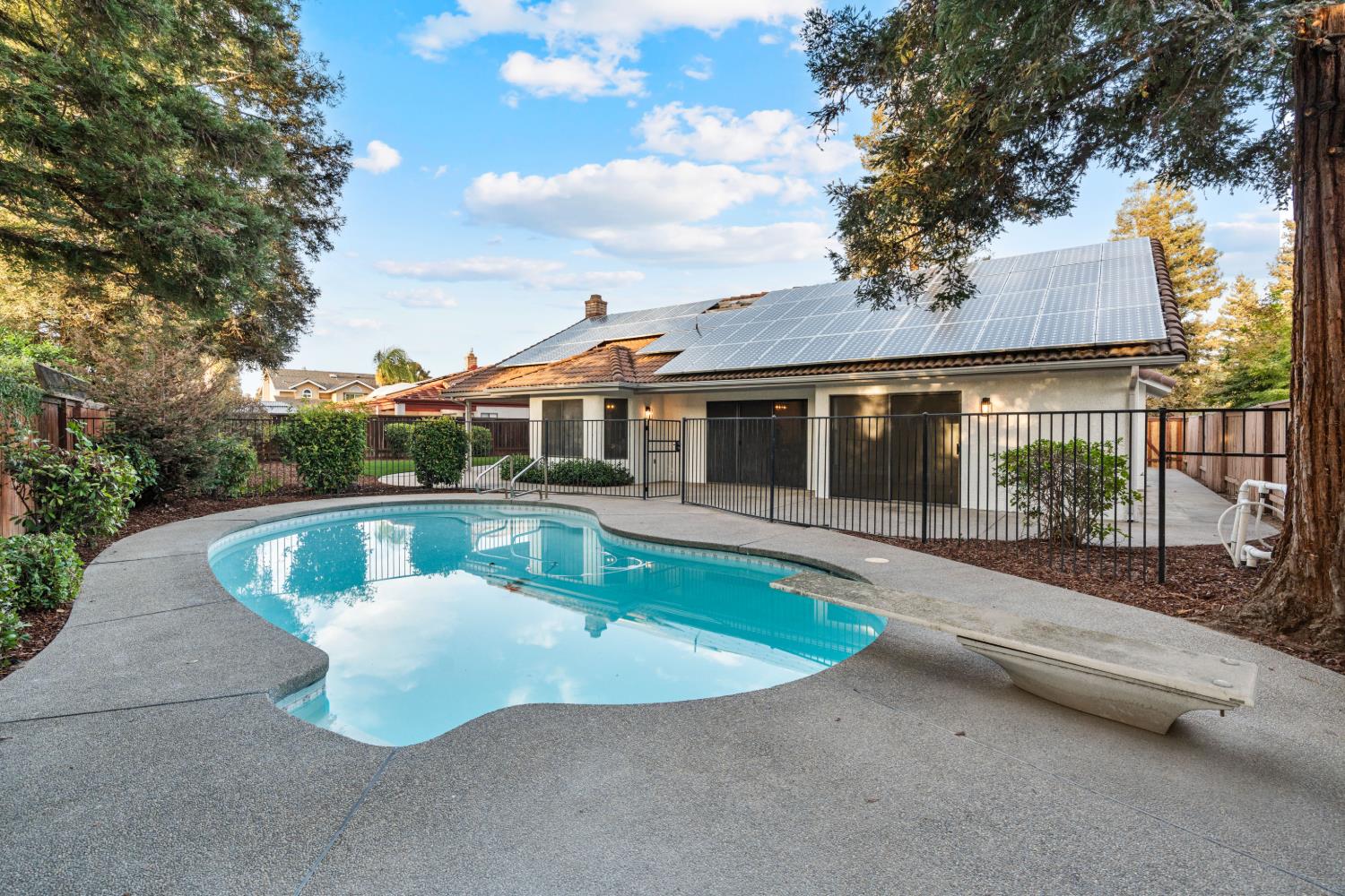 838 E. CATALINA CIRCLE, Fresno, CA 93730
