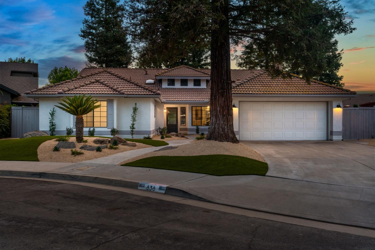 838 E. CATALINA CIRCLE, Fresno, CA 93730