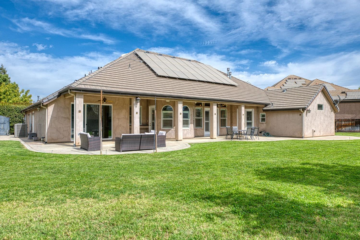 5651 N Caspian Ave, Fresno, CA 93723