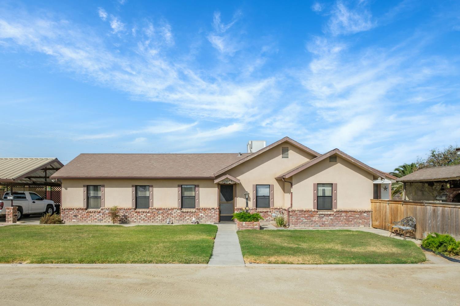 20673 Alva Ave, Riverdale, CA 93656