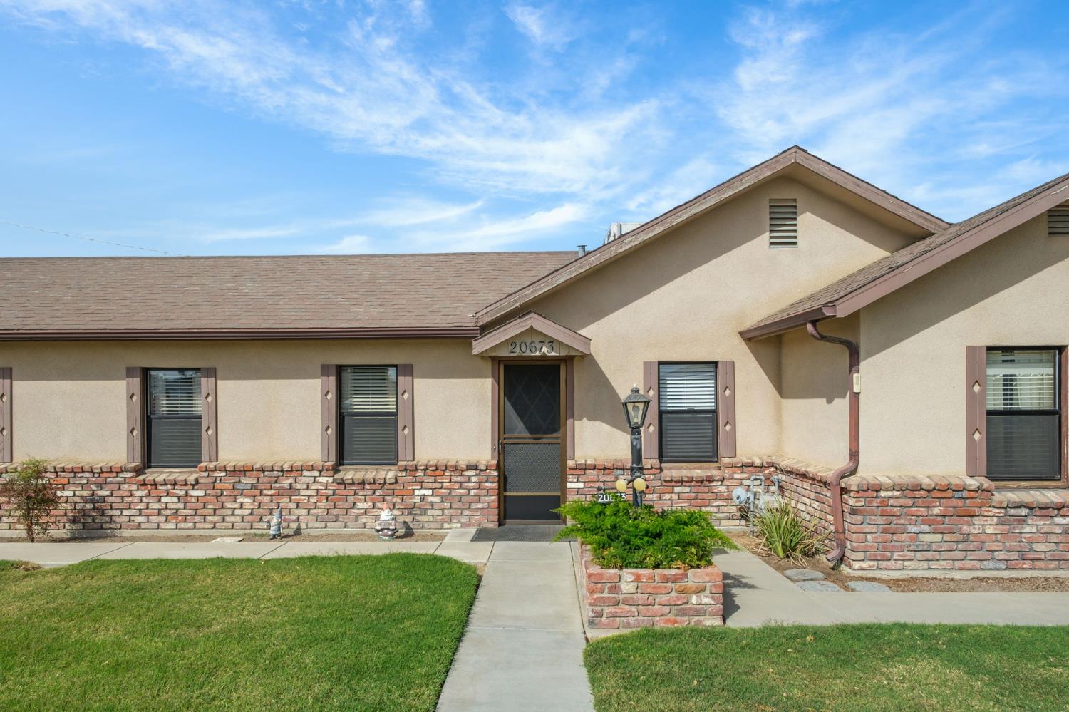 20673 Alva Ave, Riverdale, CA 93656