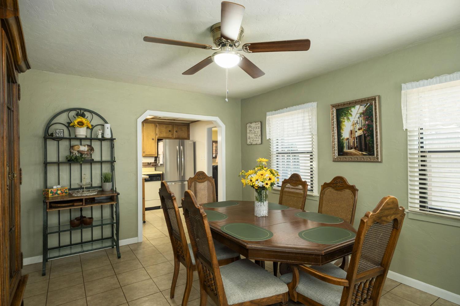 20673 Alva Ave, Riverdale, CA 93656
