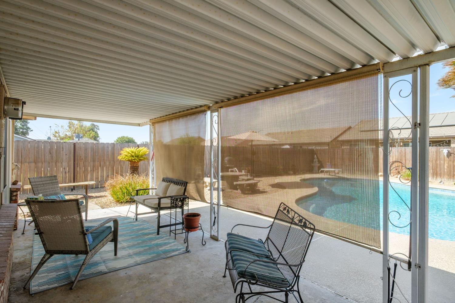 20673 Alva Ave, Riverdale, CA 93656