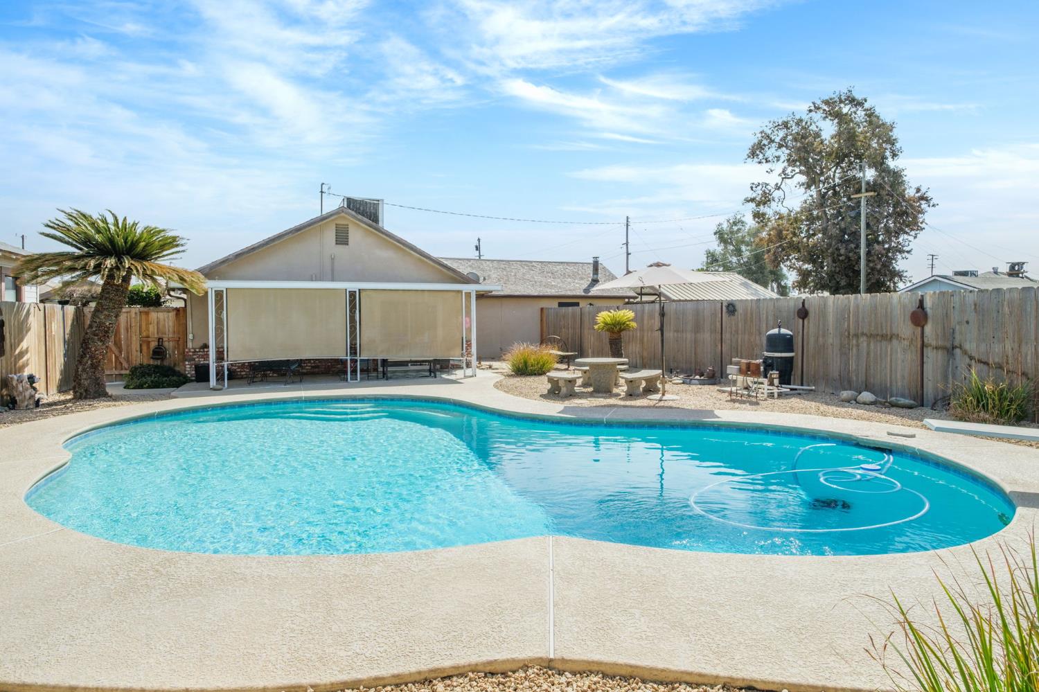 20673 Alva Ave, Riverdale, CA 93656