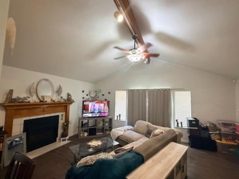 8052 N Augusta St, Fresno, CA 93720