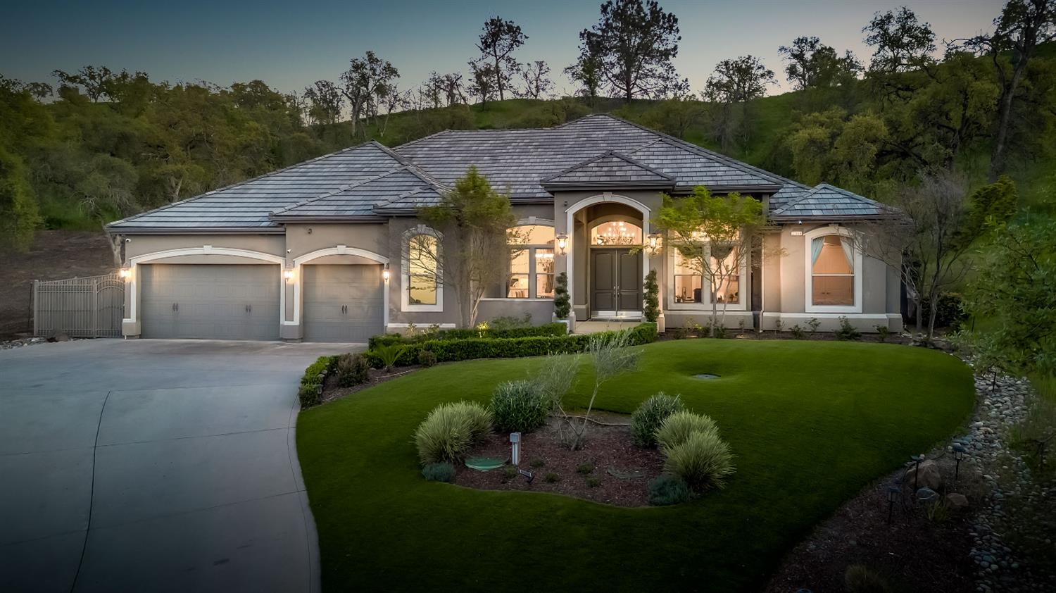 21844 Fairway Oaks Ln, Friant, CA 93626