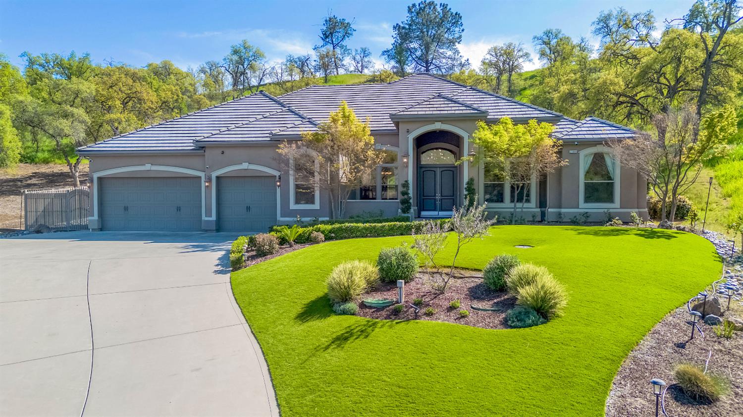 21844 Fairway Oaks Ln, Friant, CA 93626