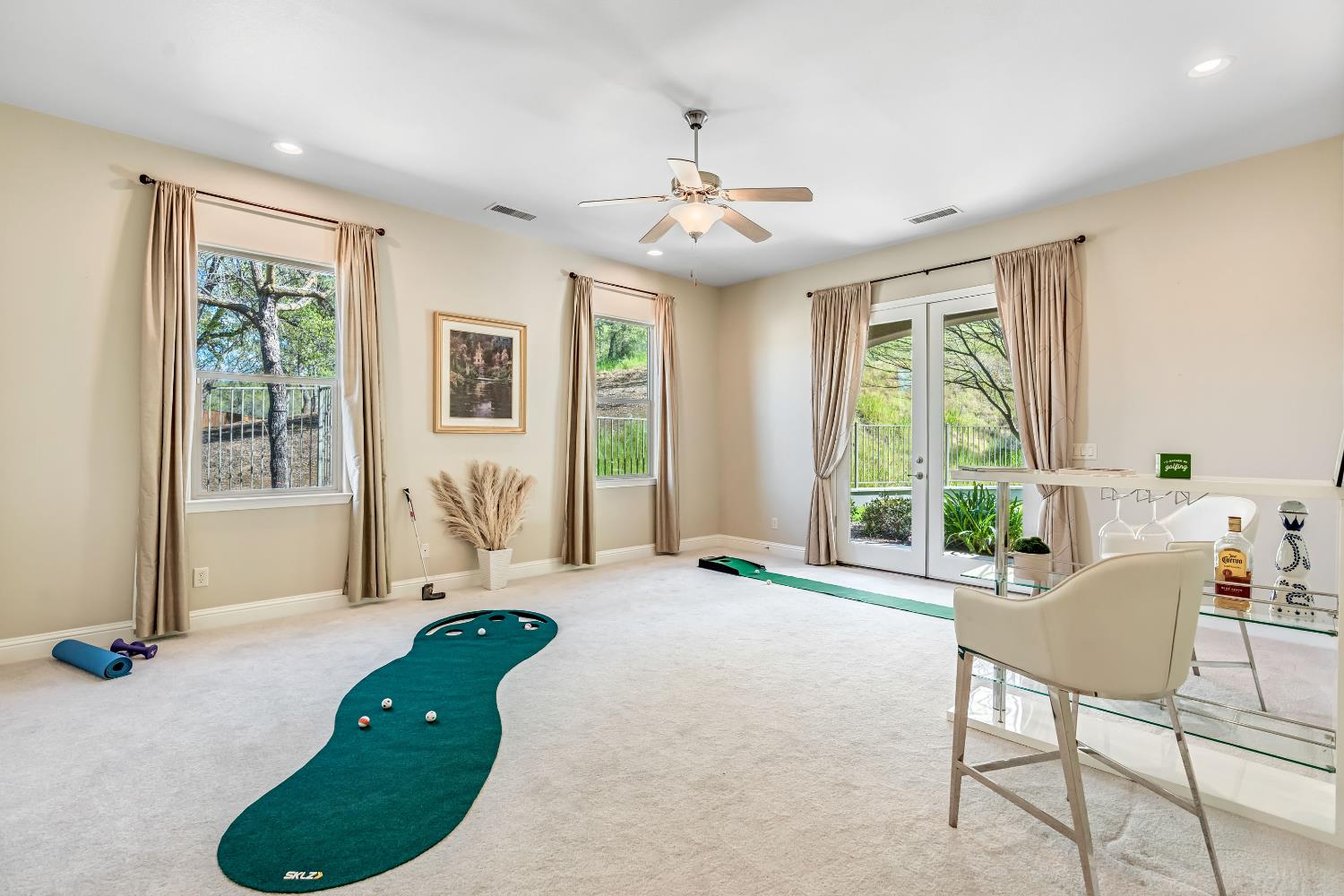 21844 Fairway Oaks Ln, Friant, CA 93626
