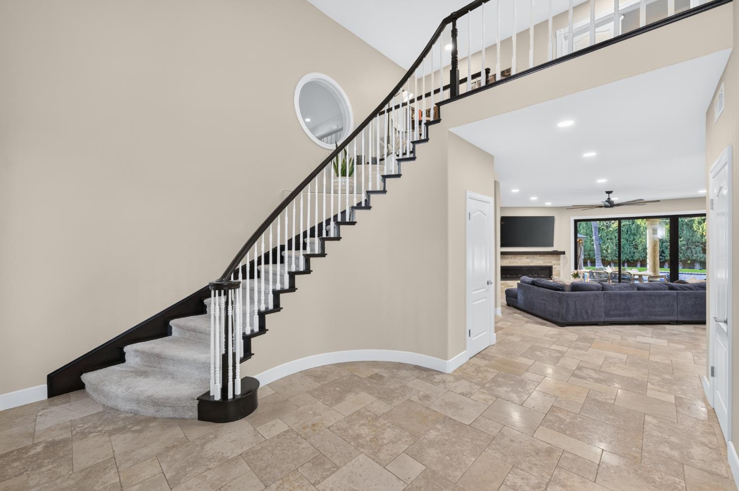 2754 W Alluvial, Fresno, CA 93711